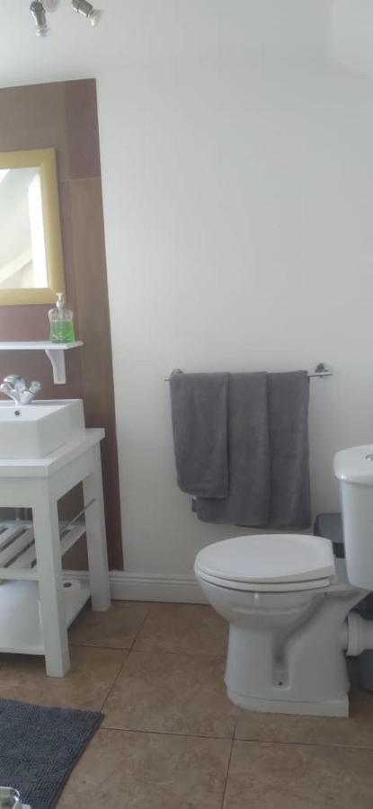 Apartment Up Stairs Double Innishannon Mariners Rest